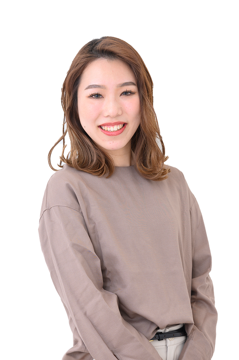 staff-02-1 吉田 彩那